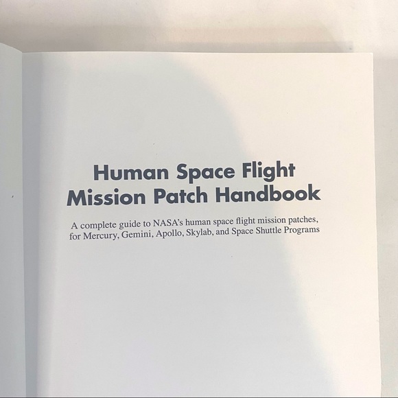 Human Space Flight Mission Patch Handbook 2016 - Picture 4 of 10